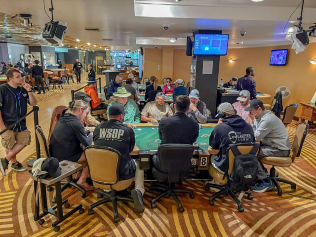 Ebro Card Room and Racebook